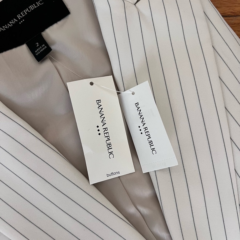 Banana Republic Striped Blazer and Pants Size 2 Beige Suit NWTO - Picture 7 of 15